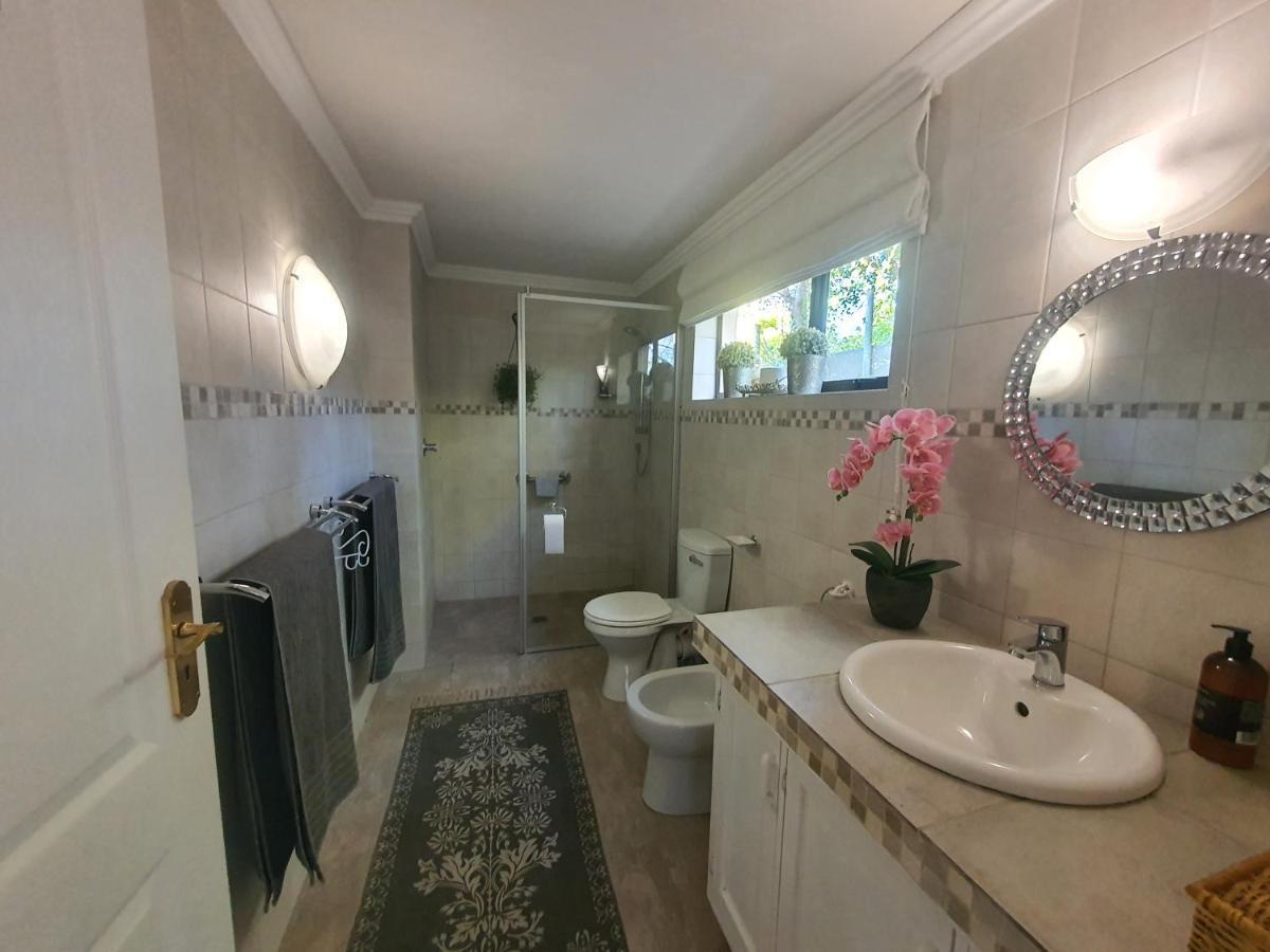 Villa Verona スウェレンダム エクステリア 写真